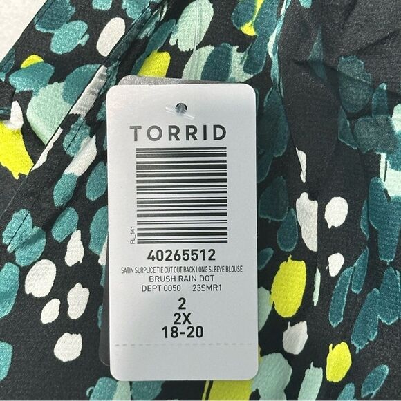 Torrid Womens Top Size 2 (=2X) Satin Surplice Tie‎ Cut Out Back Whimsigoth NWT - Picture 11 of 13